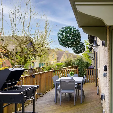 New Toad Hall Lake Access & Family Friendly Somerford Keynes Exterior foto