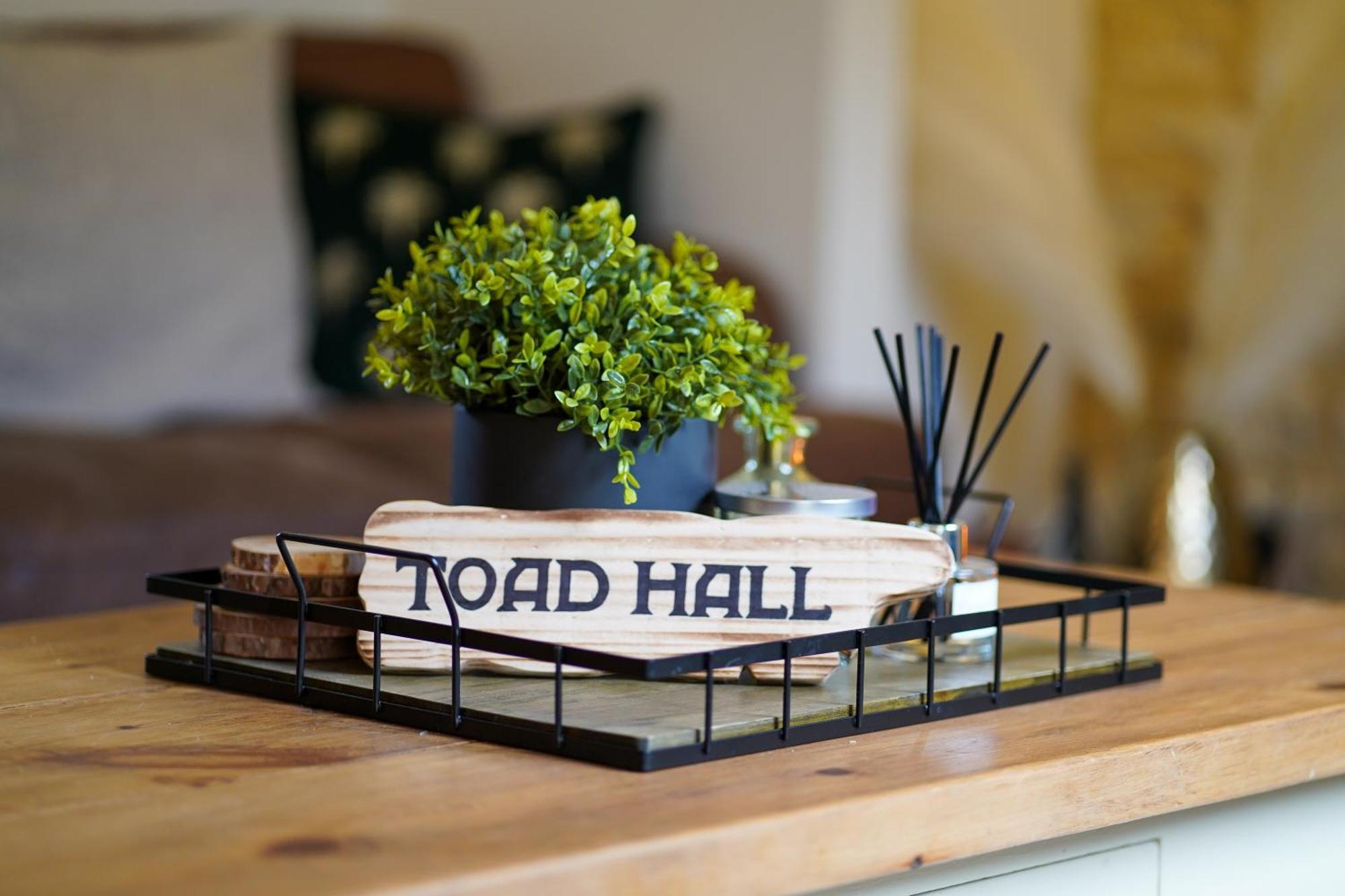 Holiday home New Toad Hall Access & Family Friendly *