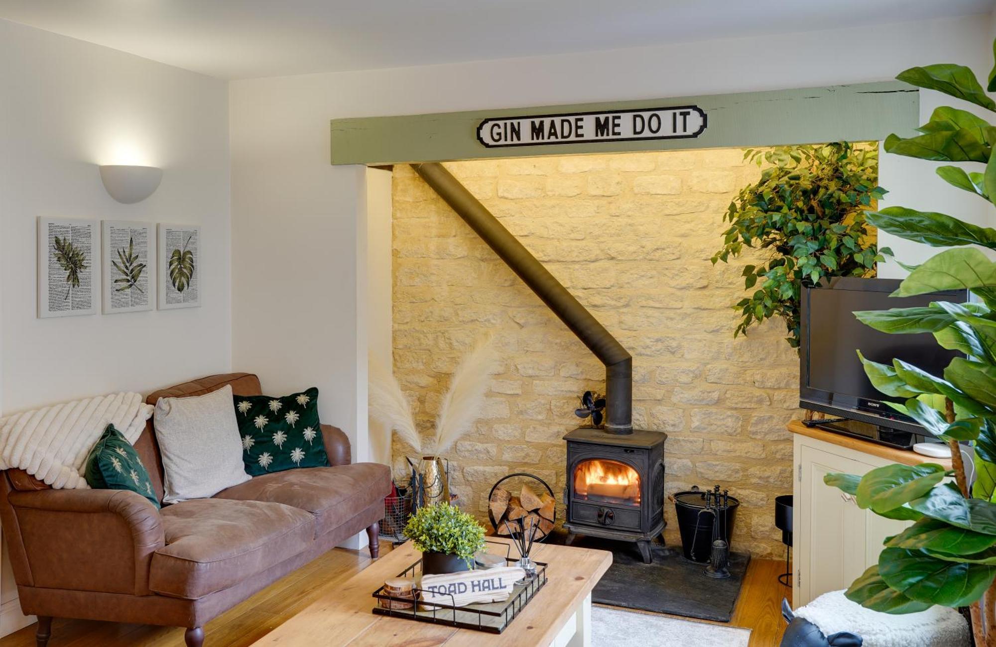 New Toad Hall Access & Family Friendly Holiday home *