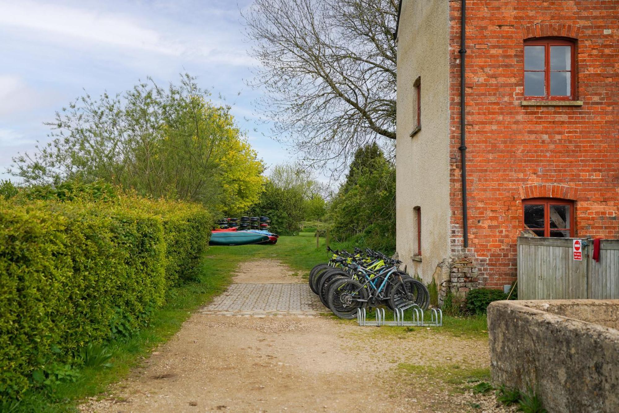 New Toad Hall Access & Family Friendly *