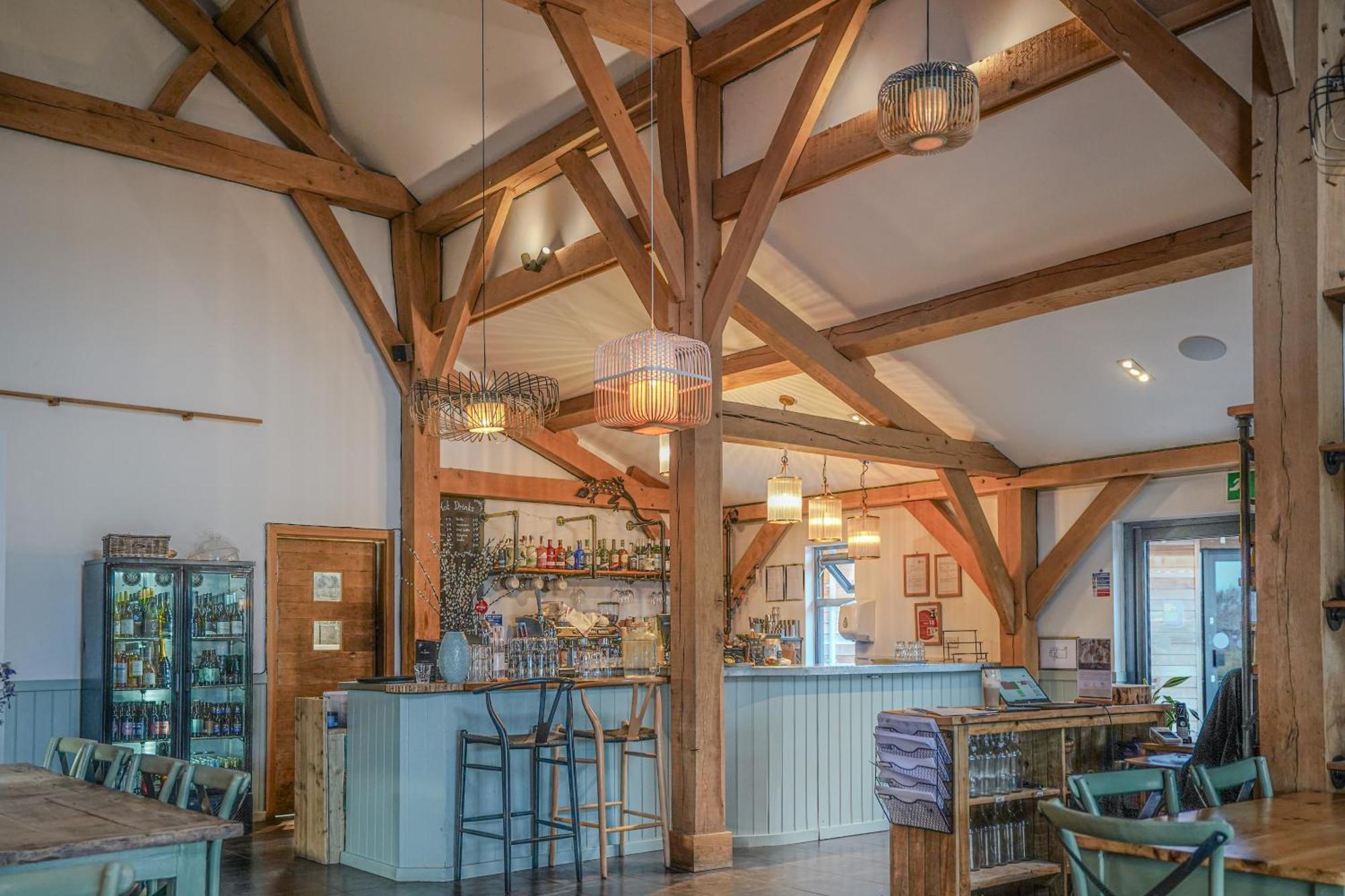 New Toad Hall Access & Family Friendly Somerford Keynes